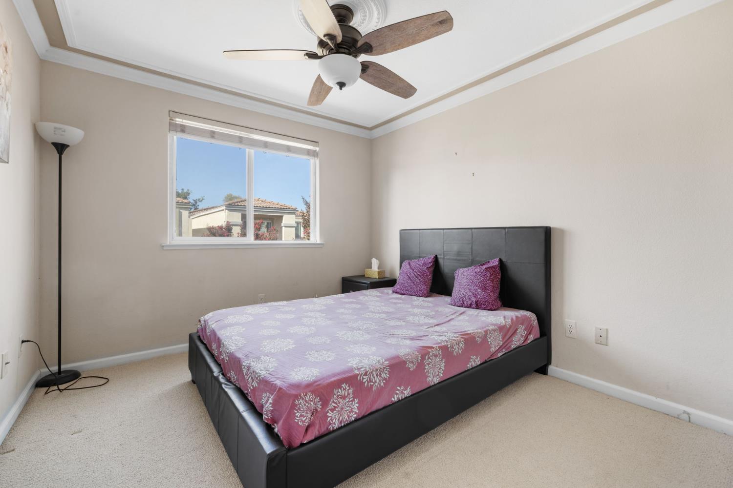 2736 Via Villaggio
