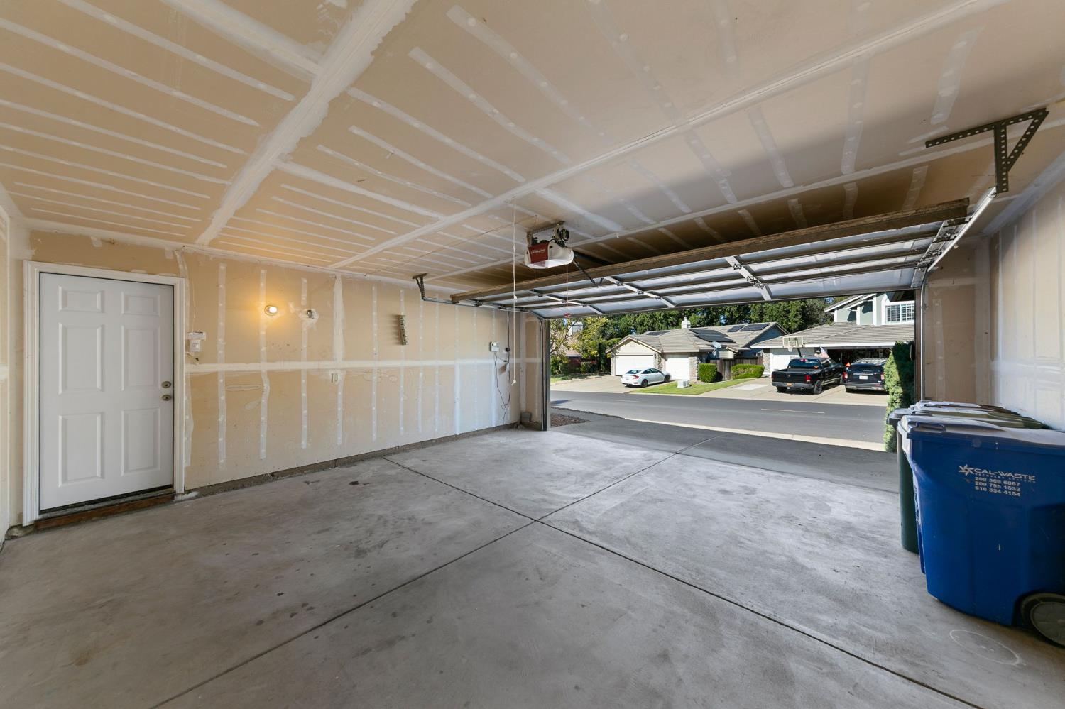 15190 Celebrar Street