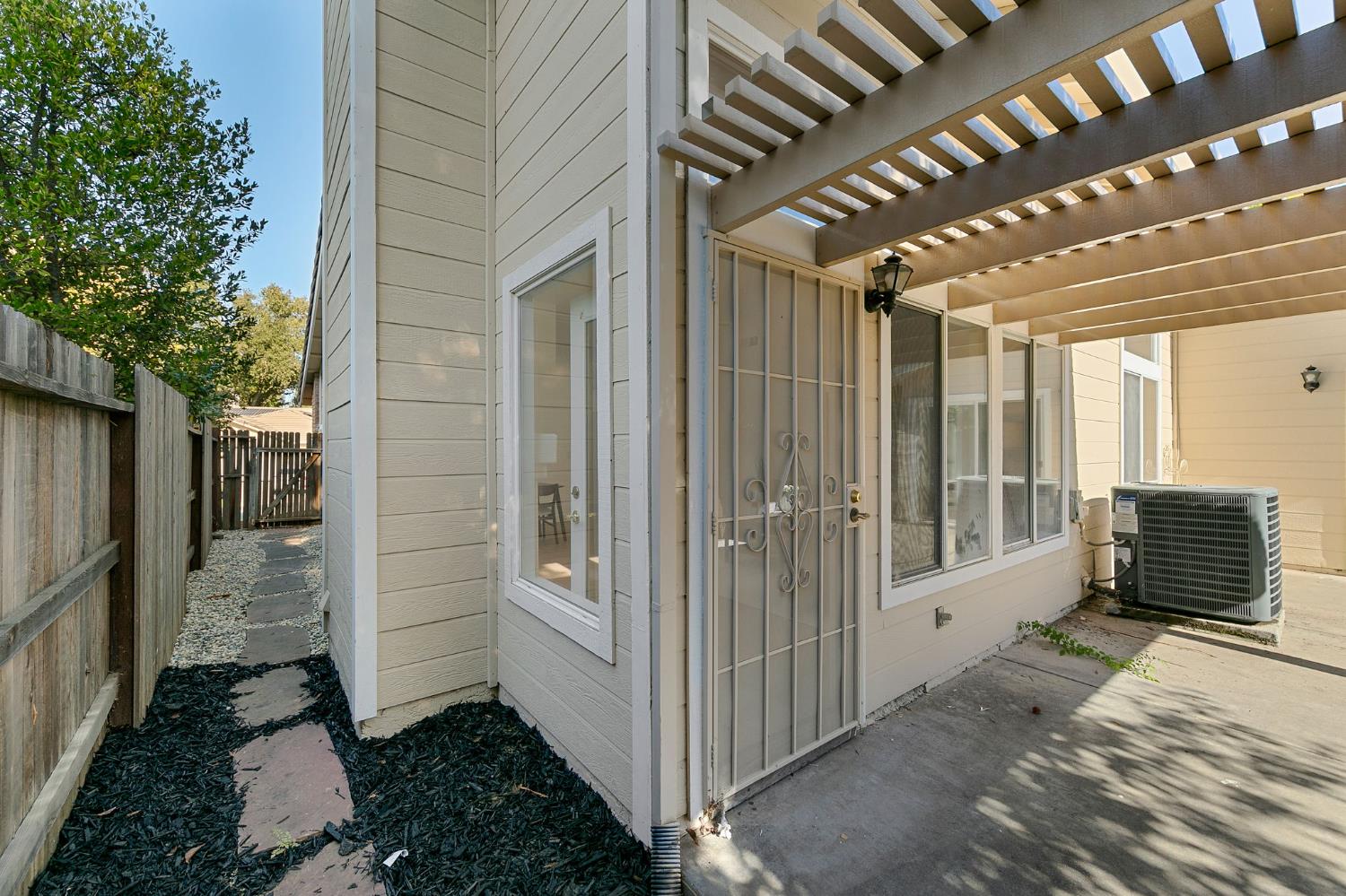 15190 Celebrar Street