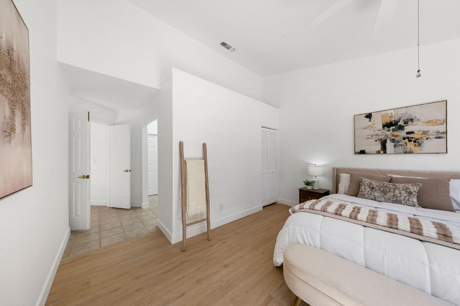 15190 Celebrar Street