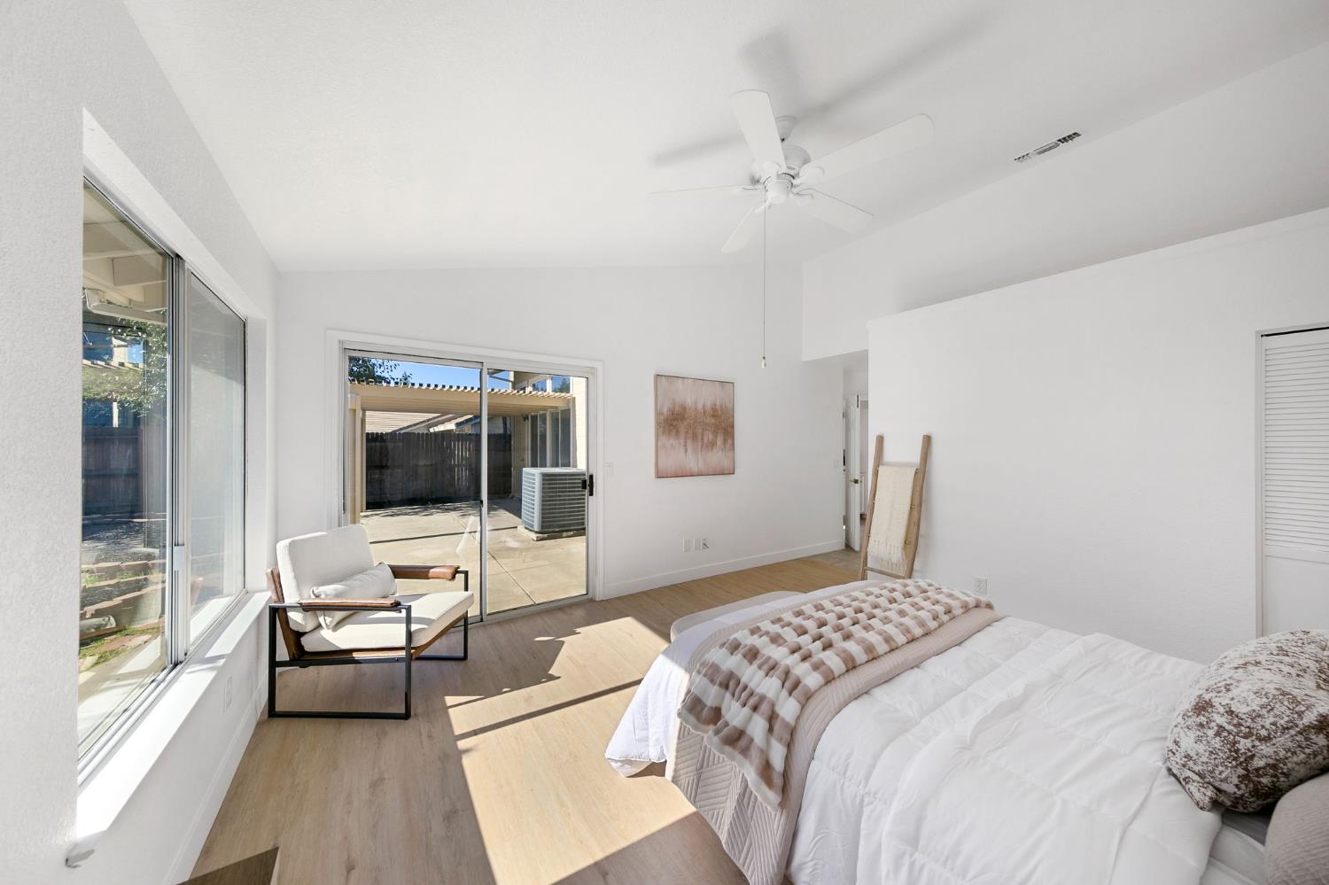 15190 Celebrar Street