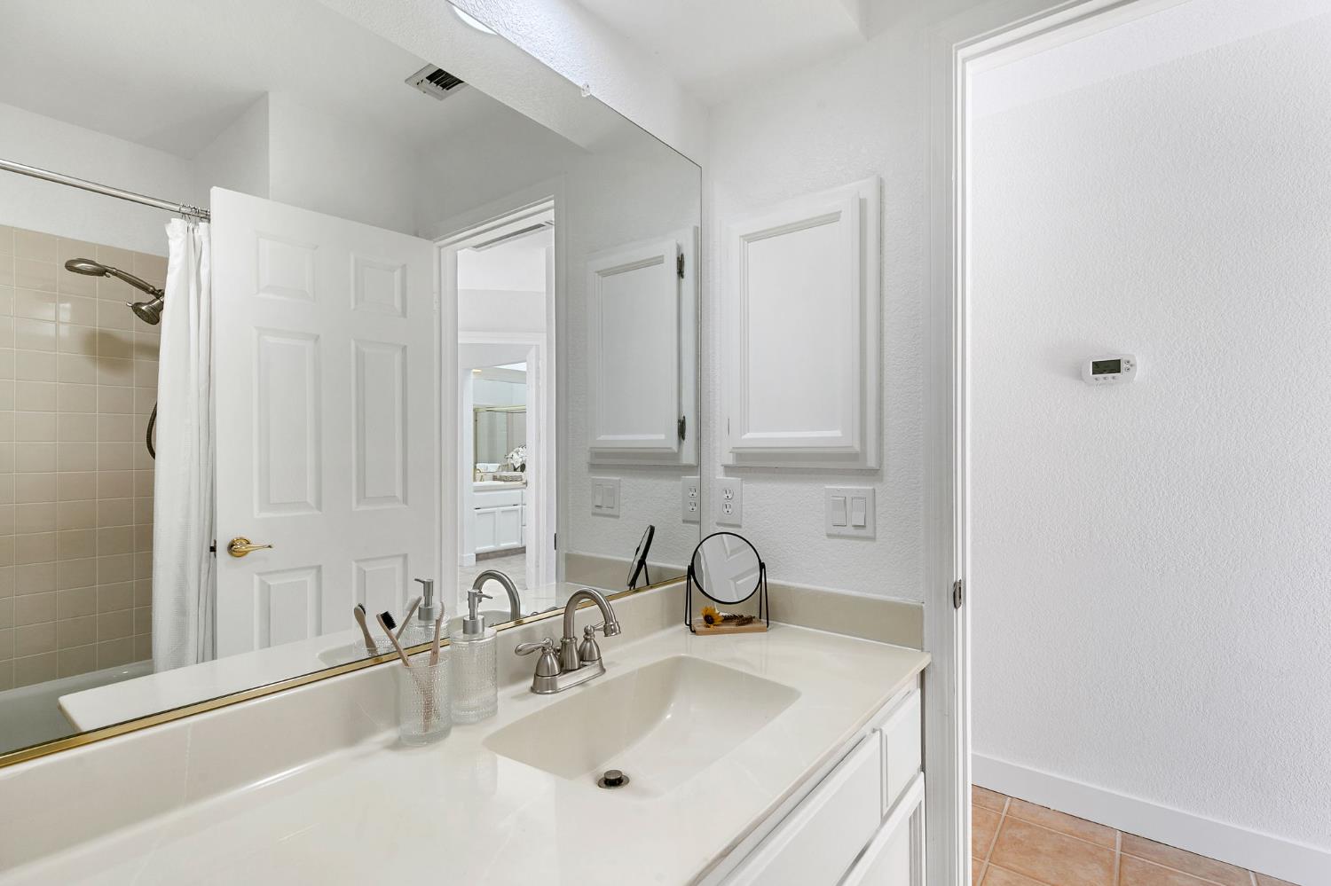 15190 Celebrar Street