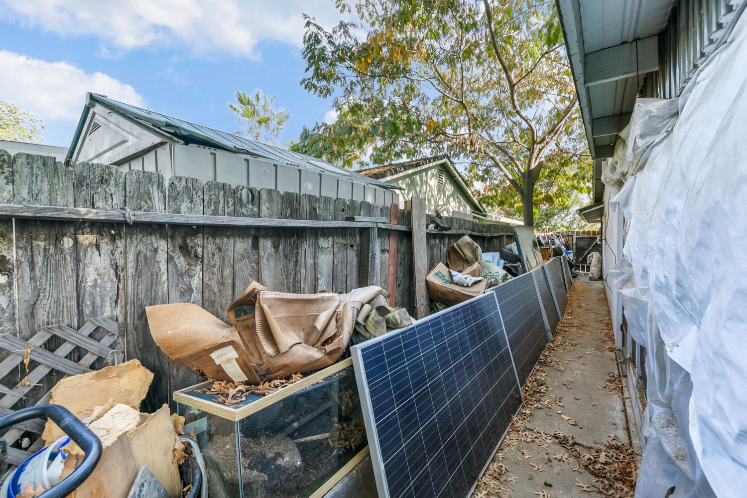 4745 Oakhollow Drive