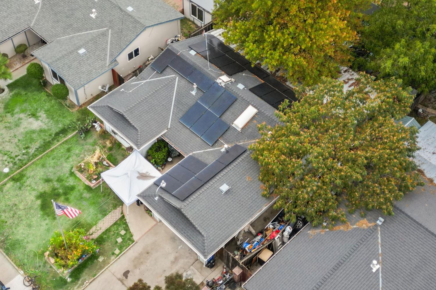 4745 Oakhollow Drive