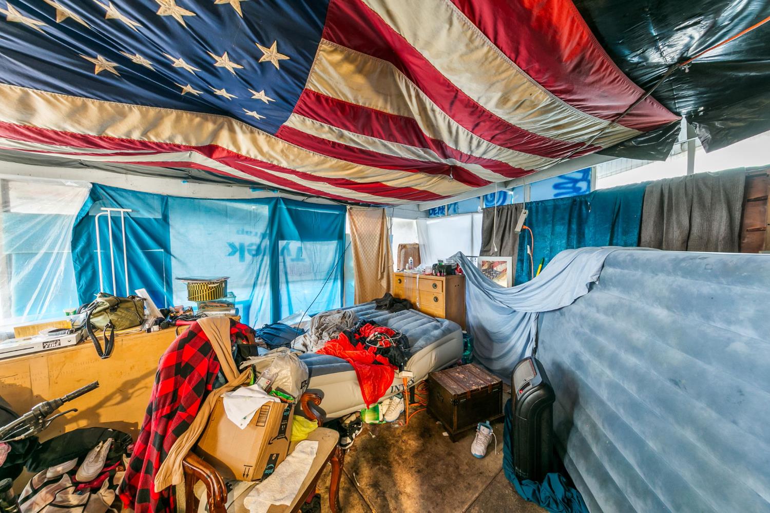 4745 Oakhollow Drive