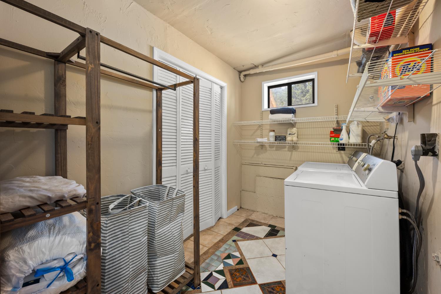 2162 Painted Pony Road