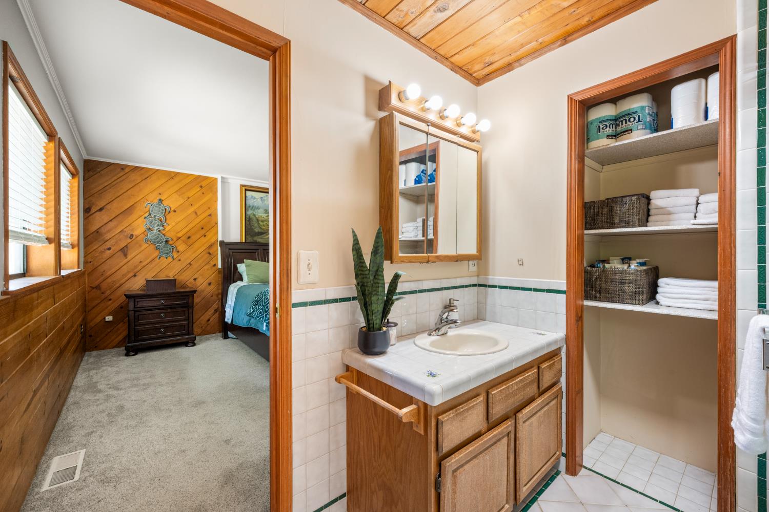 2162 Painted Pony Road