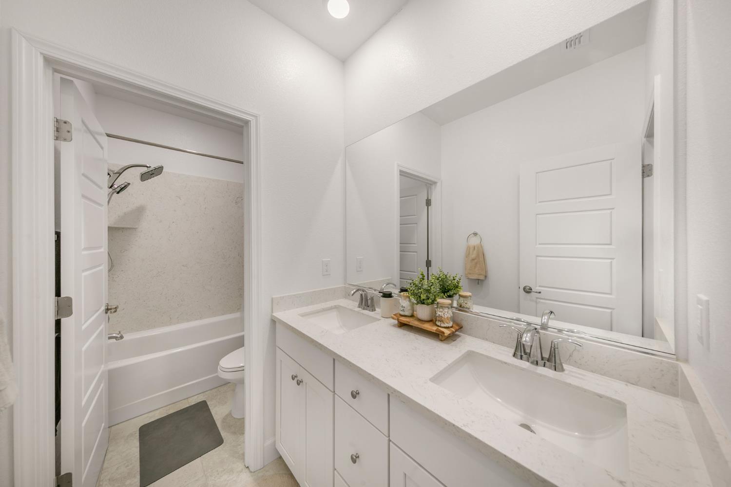 5743 Littlestone Street