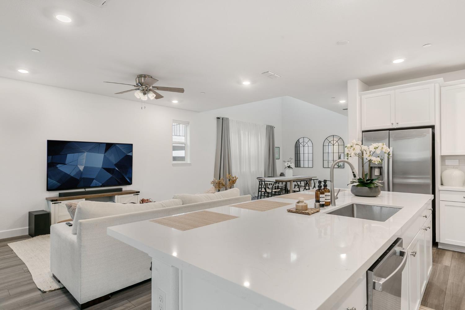 5743 Littlestone Street