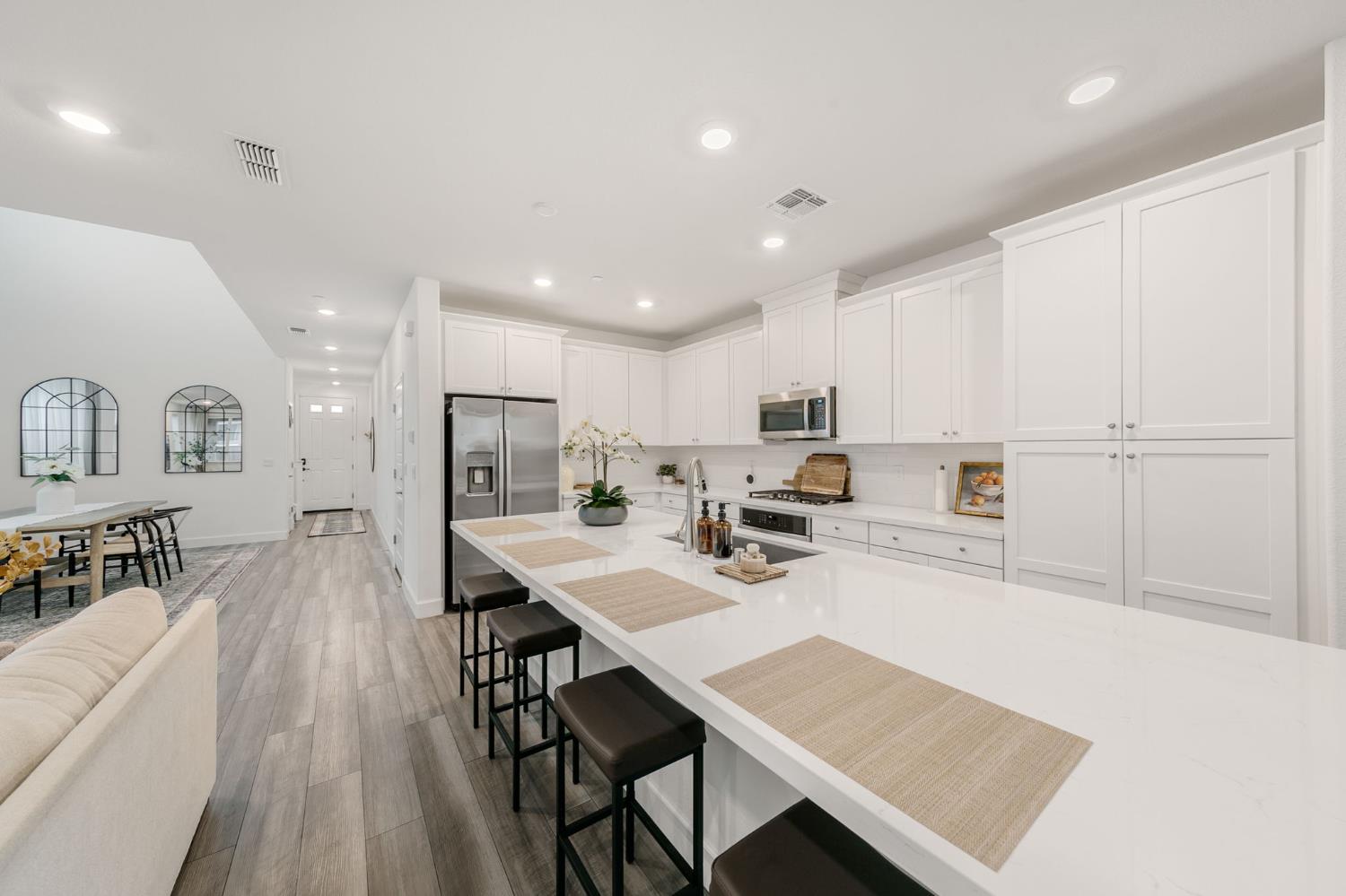 5743 Littlestone Street