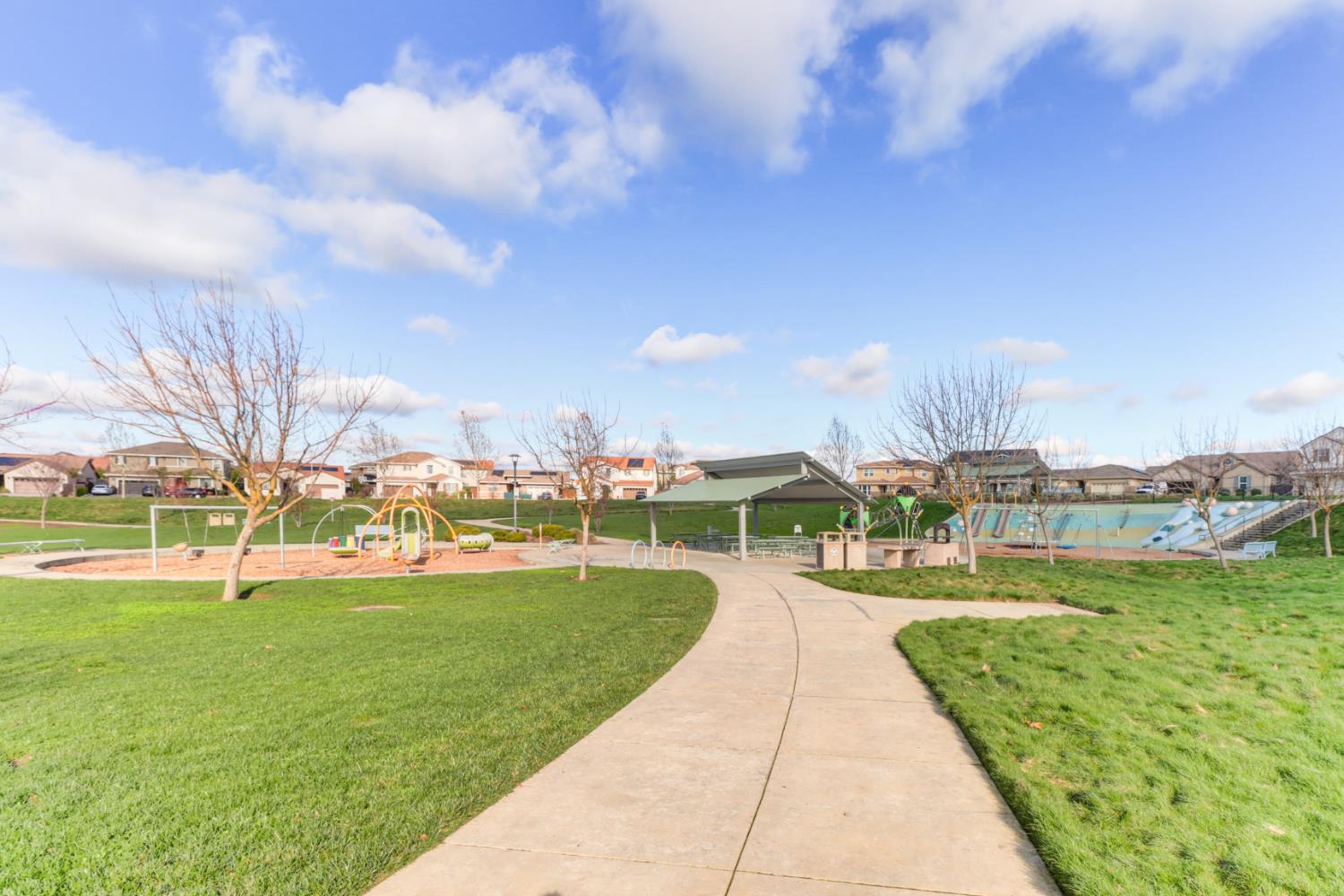 12586 Solsberry Way