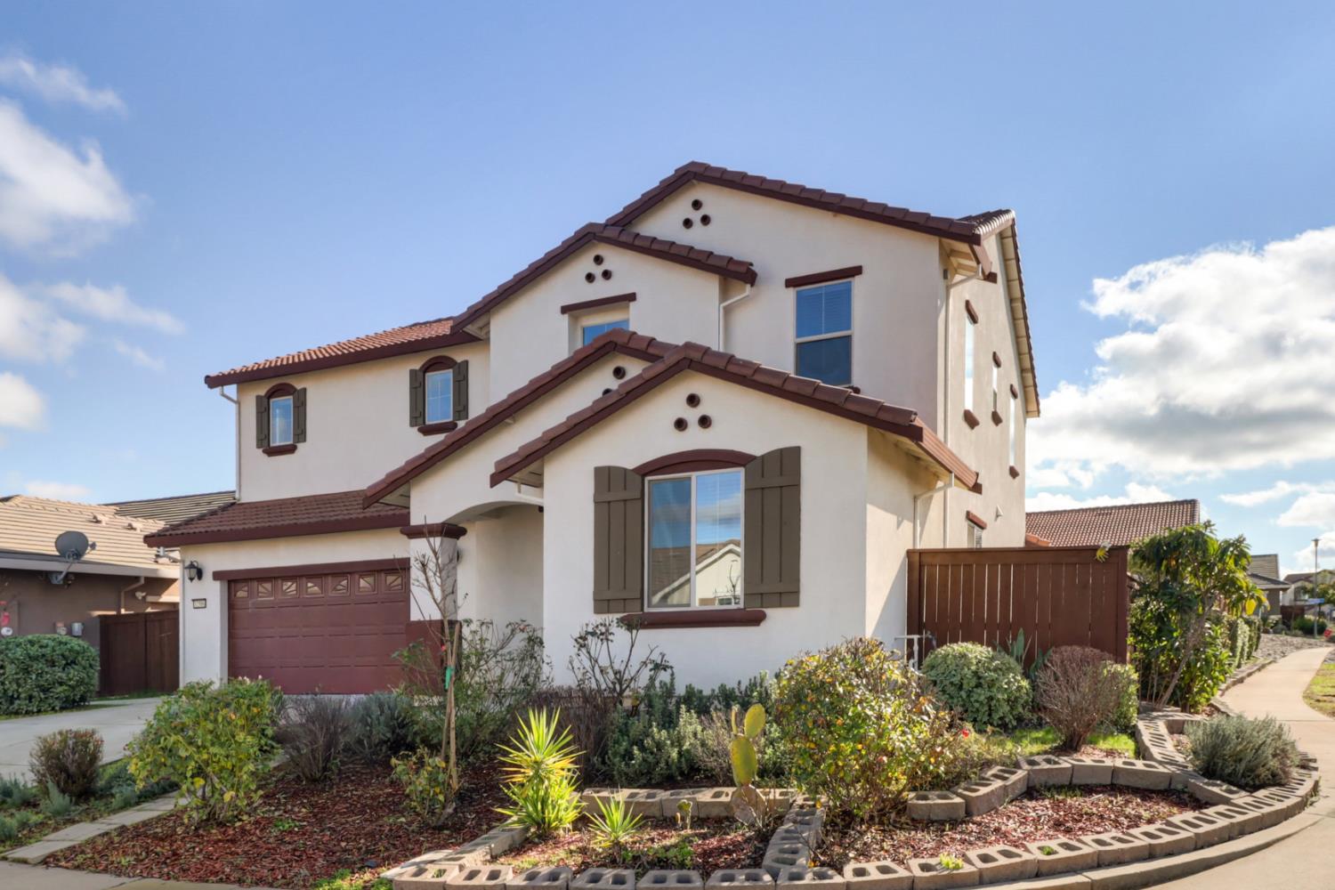 12586 Solsberry Way