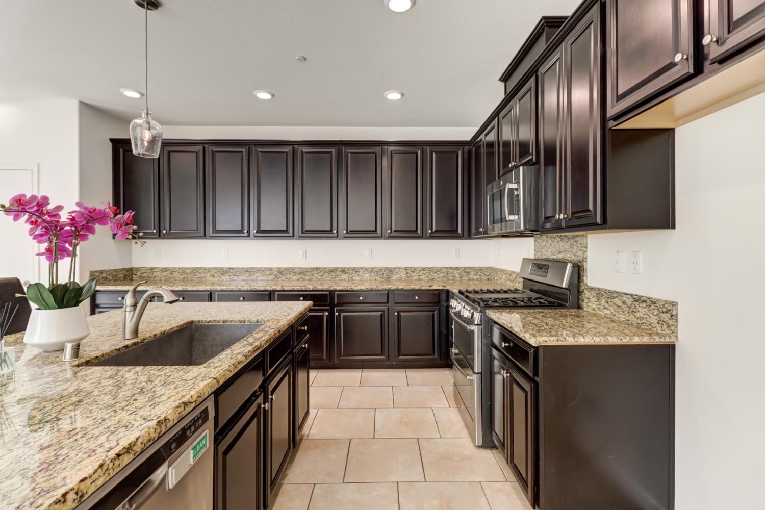 12586 Solsberry Way