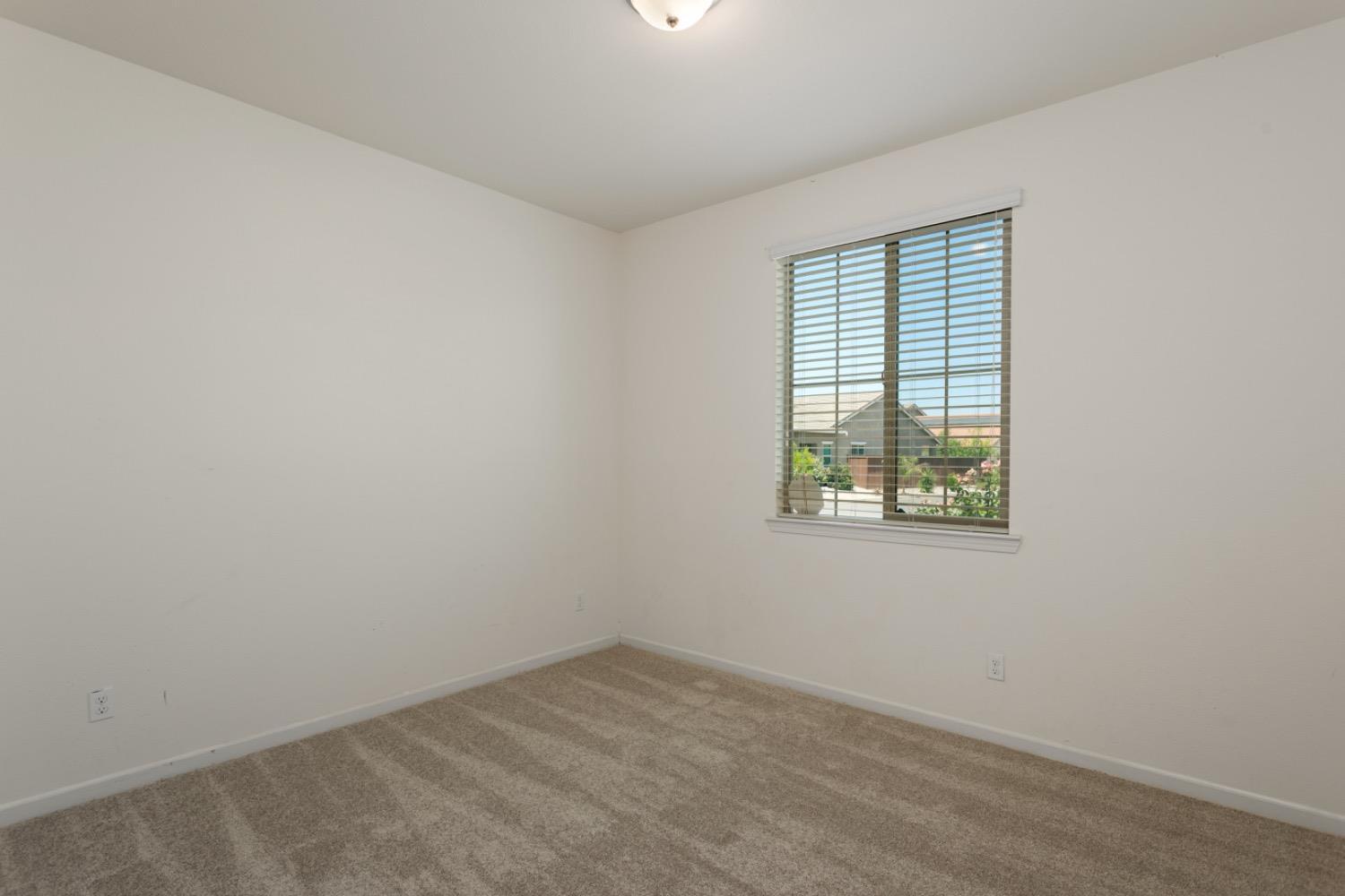 12586 Solsberry Way