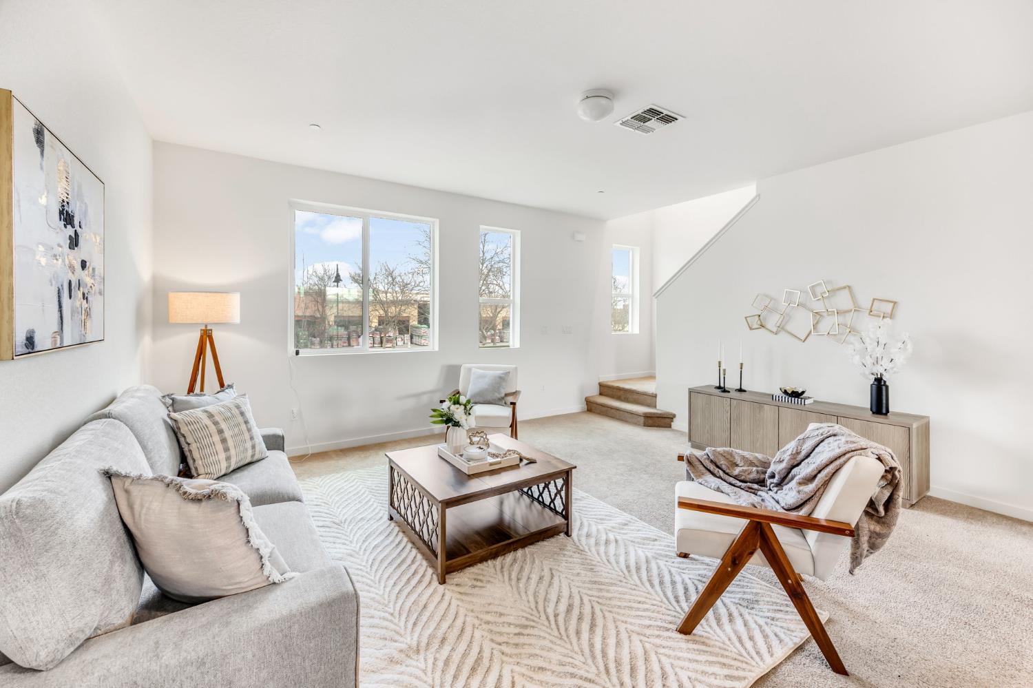 10946 International Drive