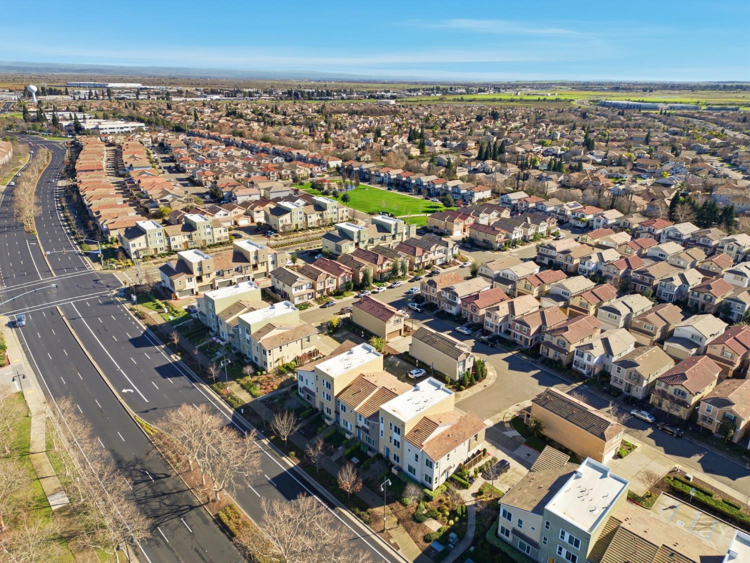 10946 International Drive