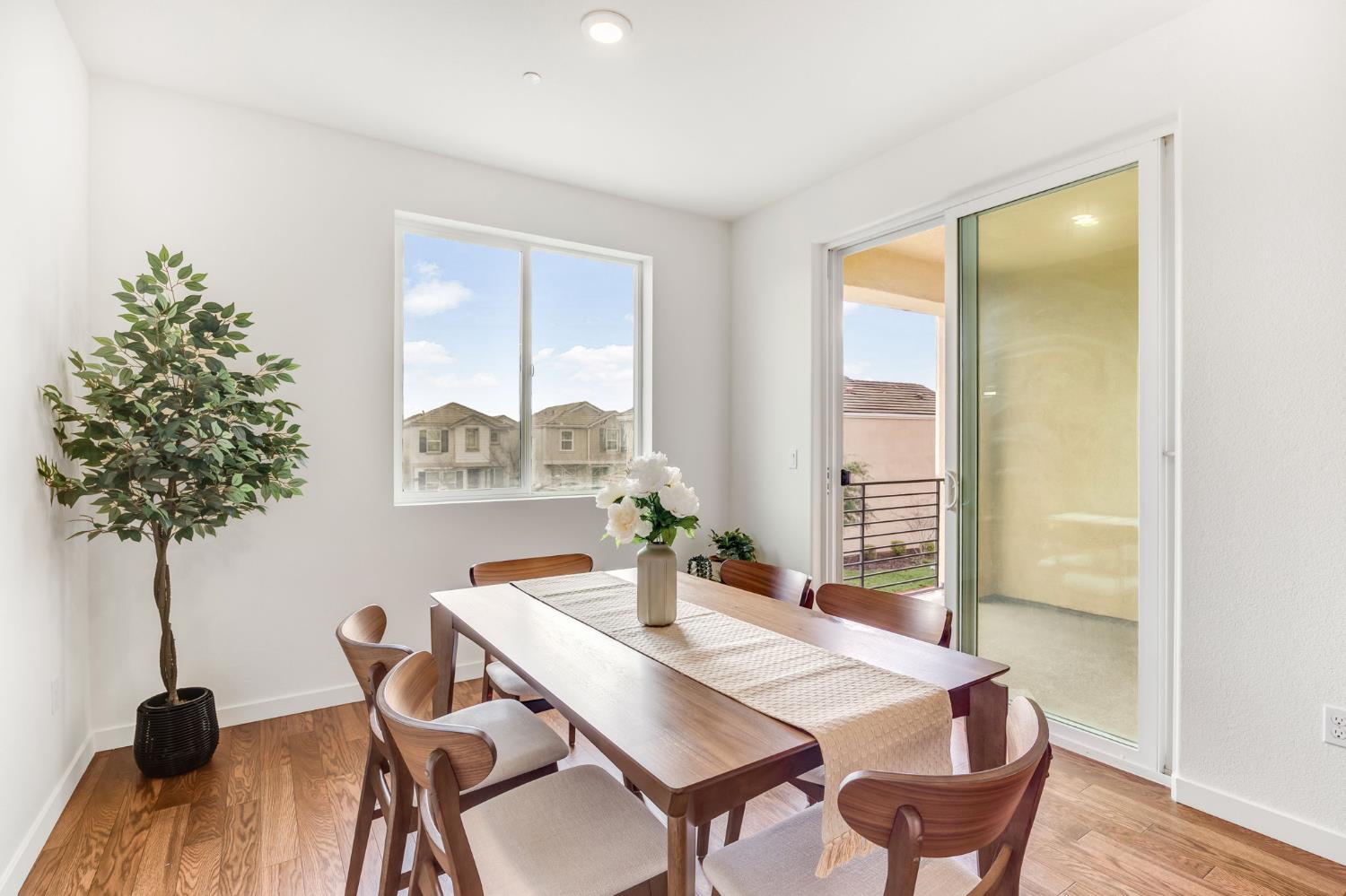 10946 International Drive