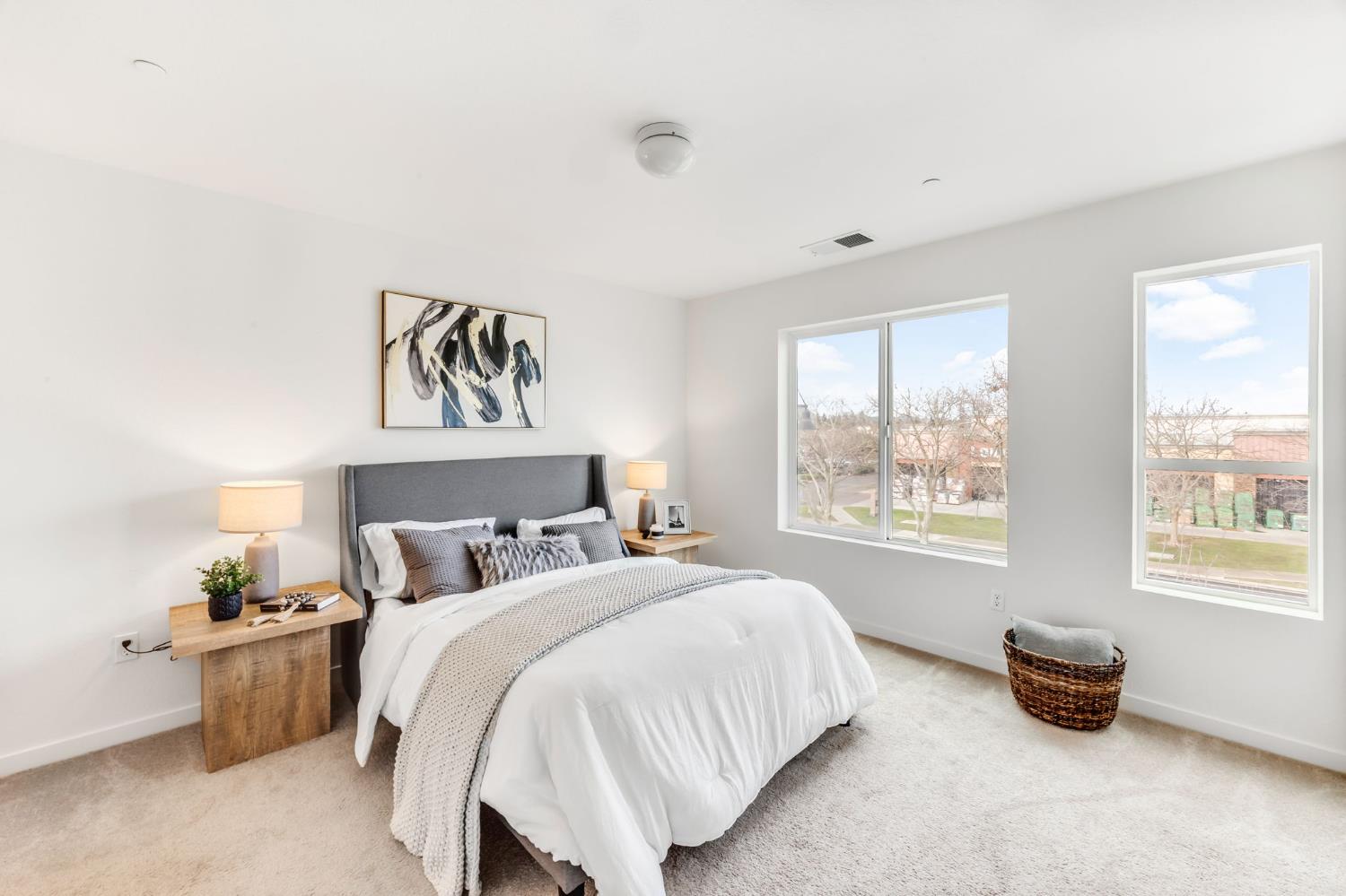 10946 International Drive