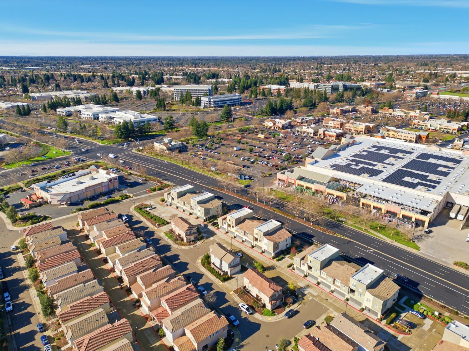 10946 International Drive