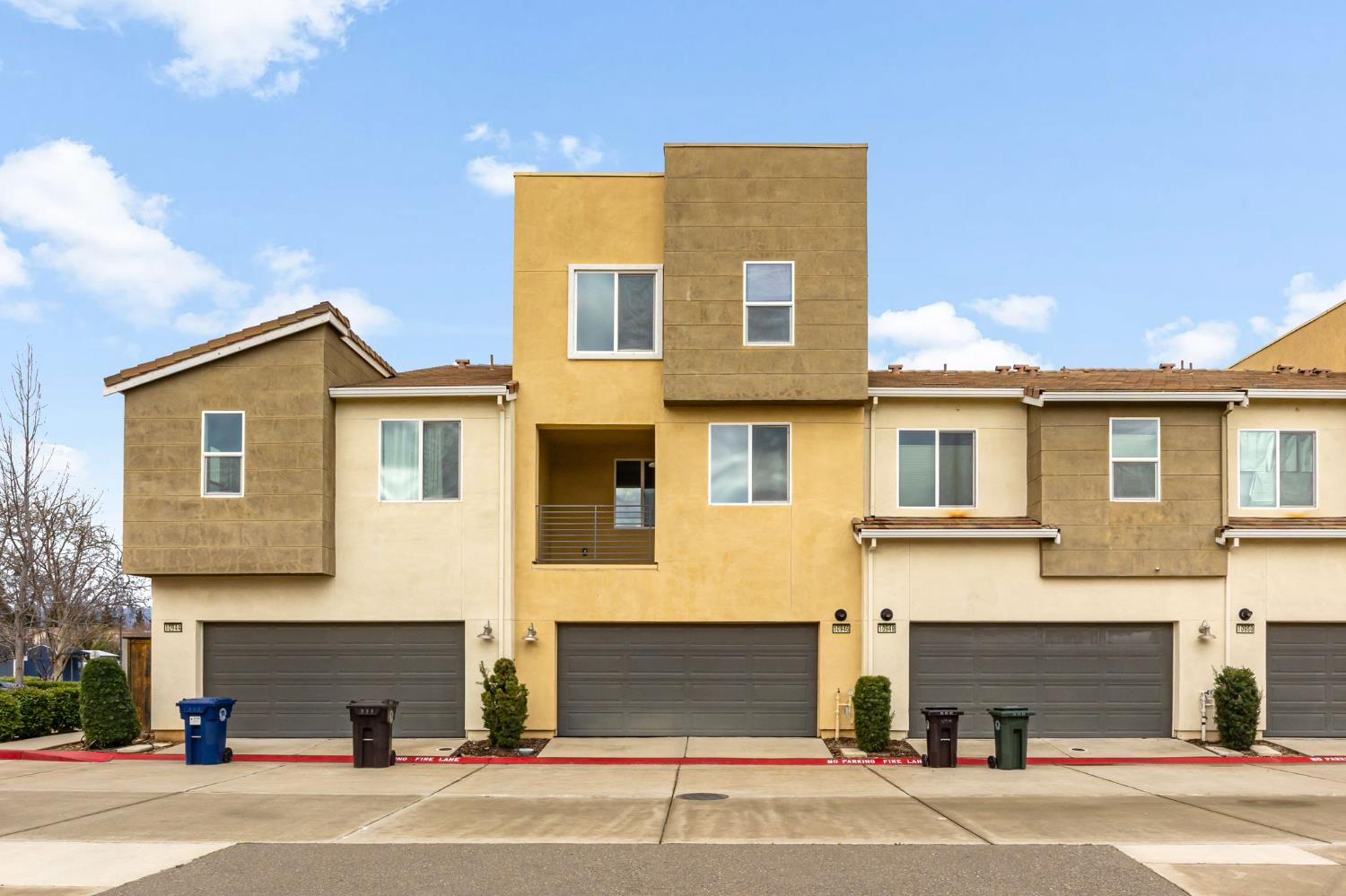 10946 International Drive