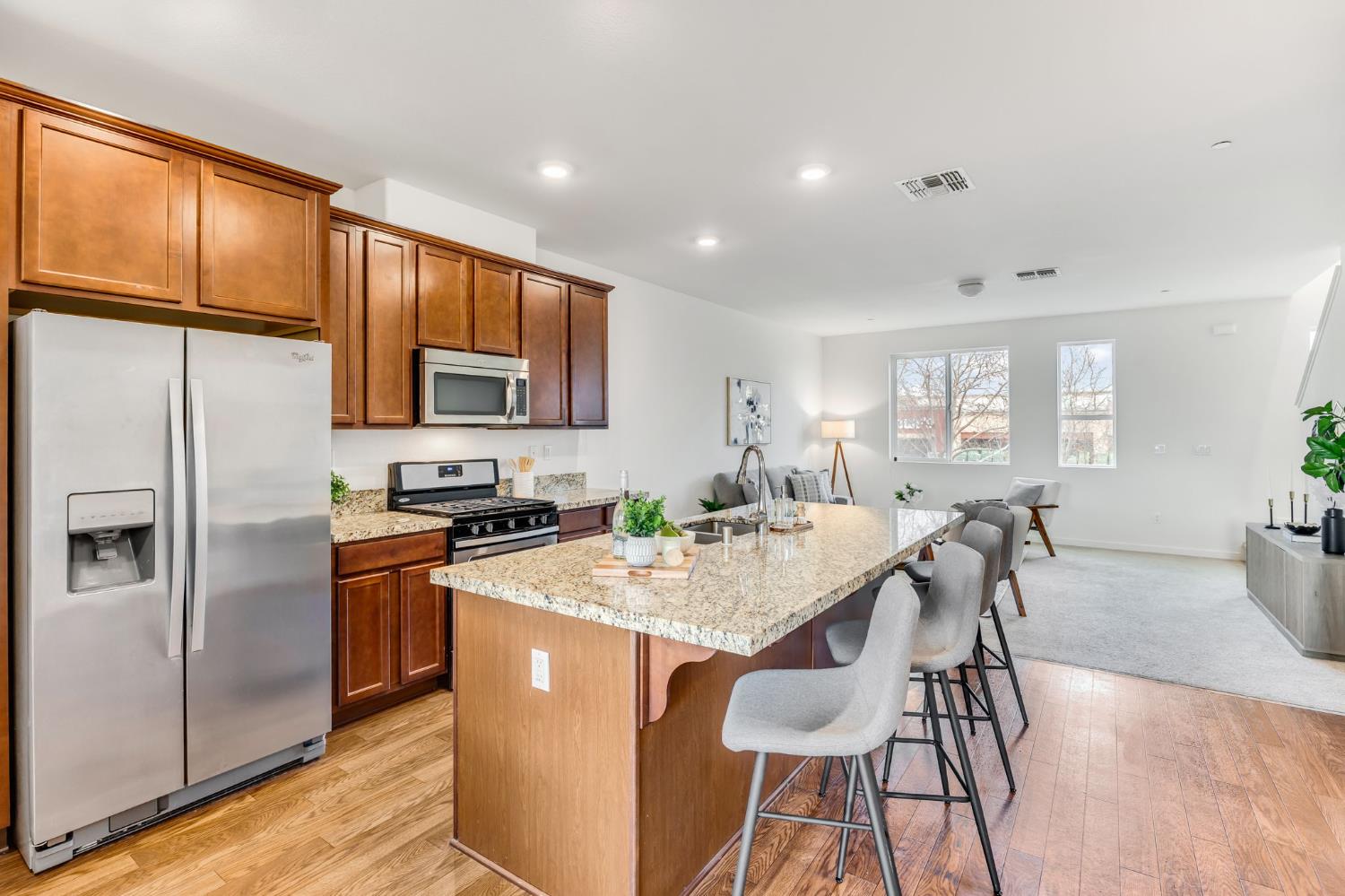 10946 International Drive