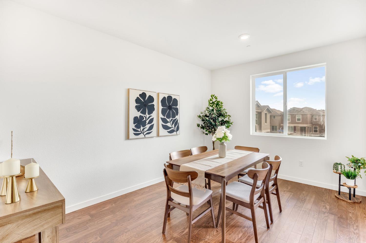 10946 International Drive