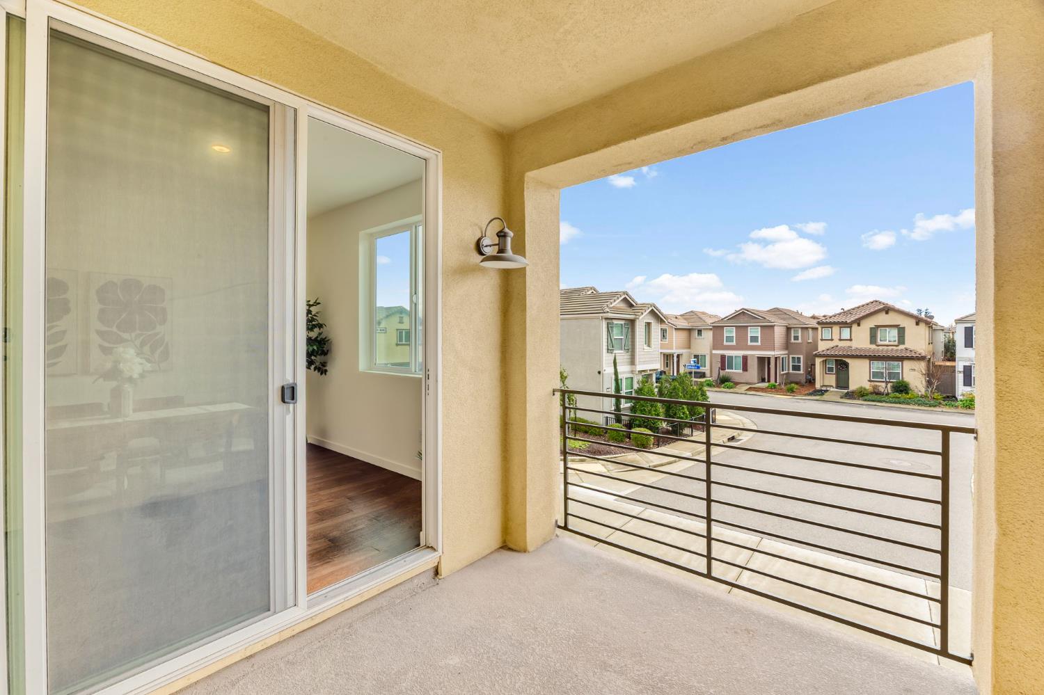 10946 International Drive