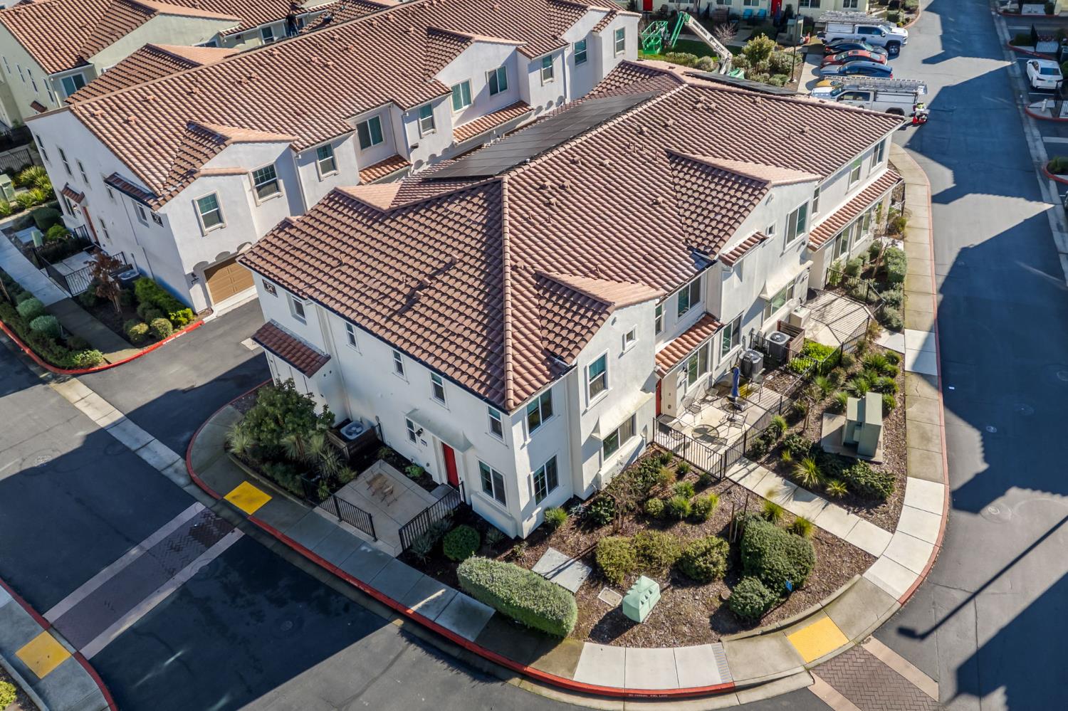 5301 E Commerce Way 54101