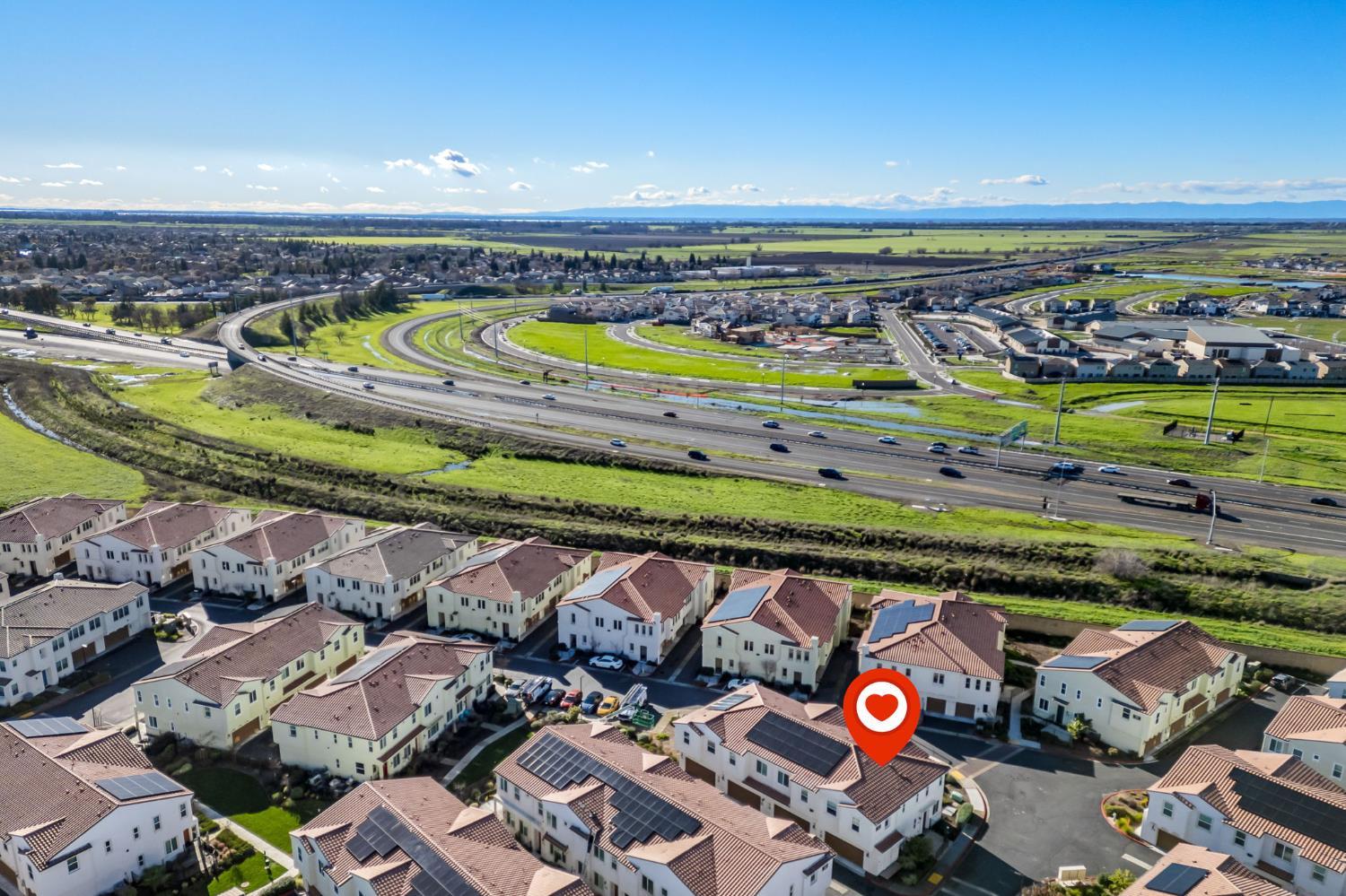 5301 E Commerce Way 54101