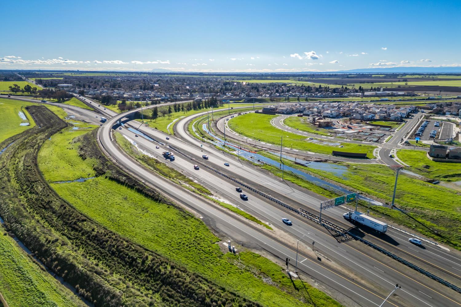 5301 E Commerce Way 54101