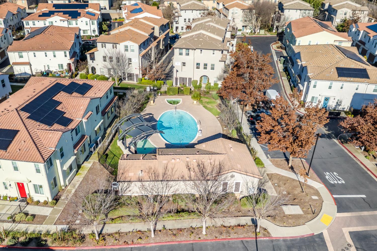 5301 E Commerce Way 54101