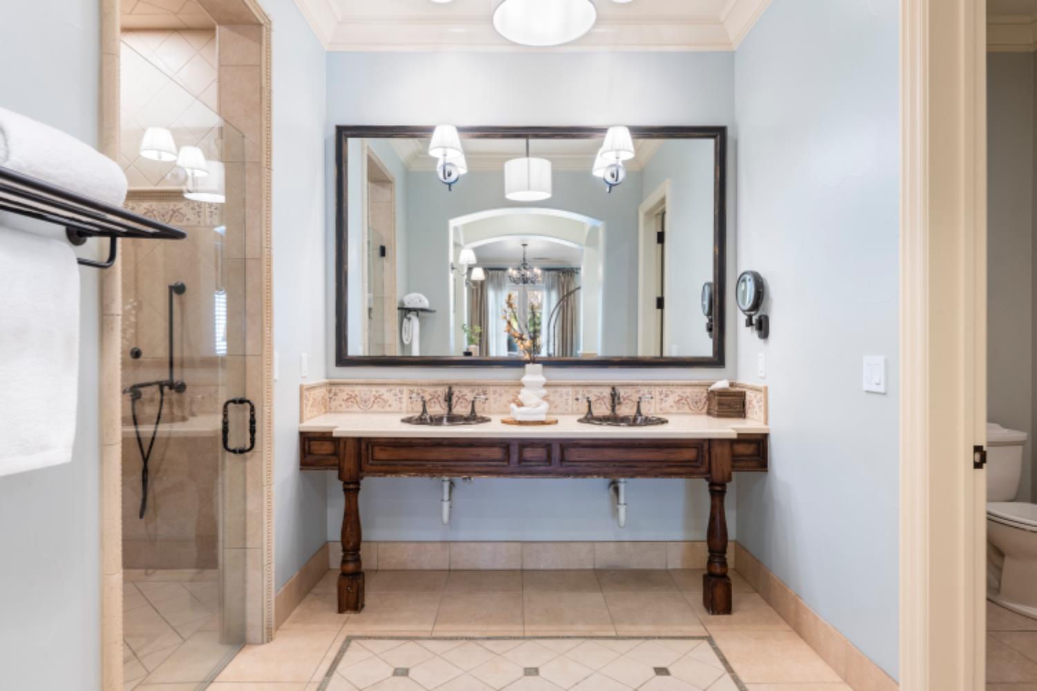 1210 Arden Hills Lane