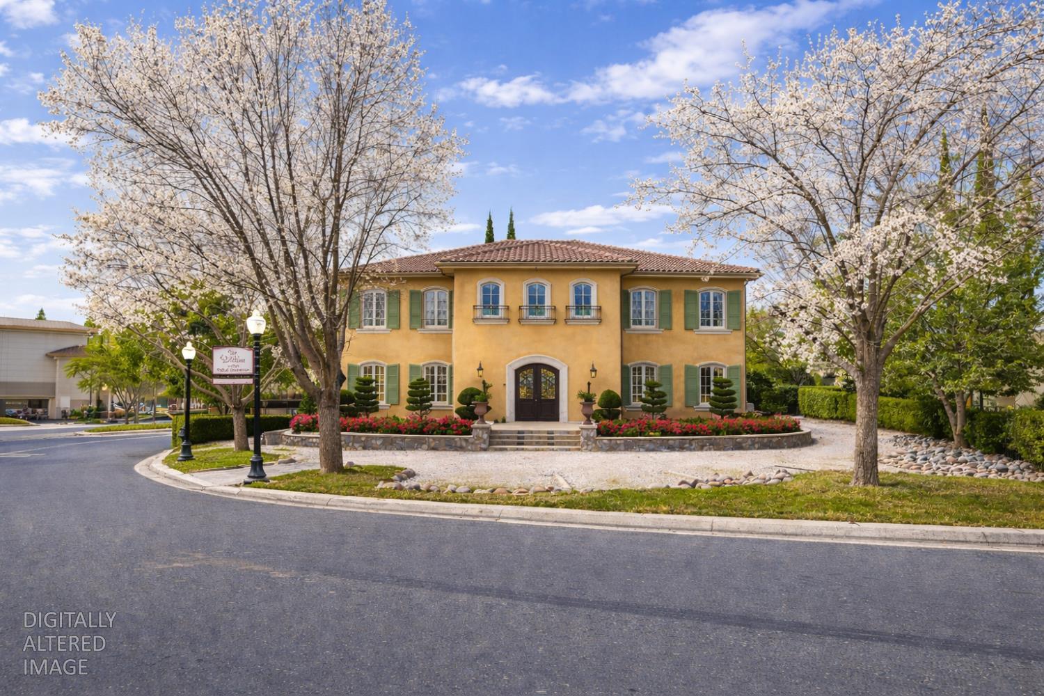 1210 Arden Hills Lane