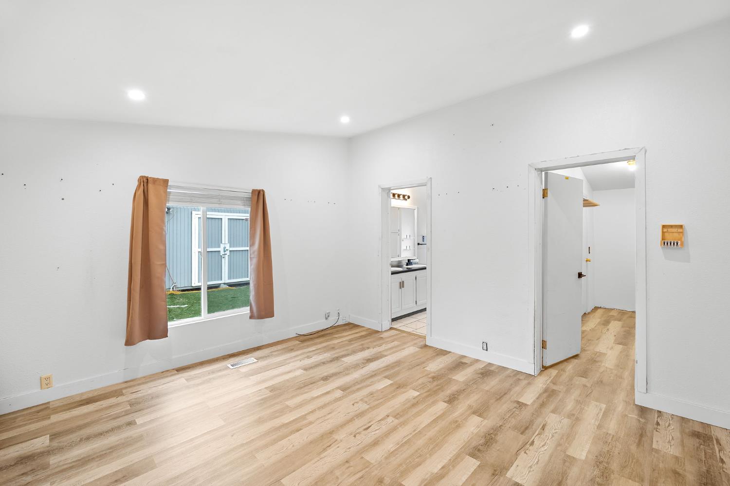 6203 Webster Lane 63