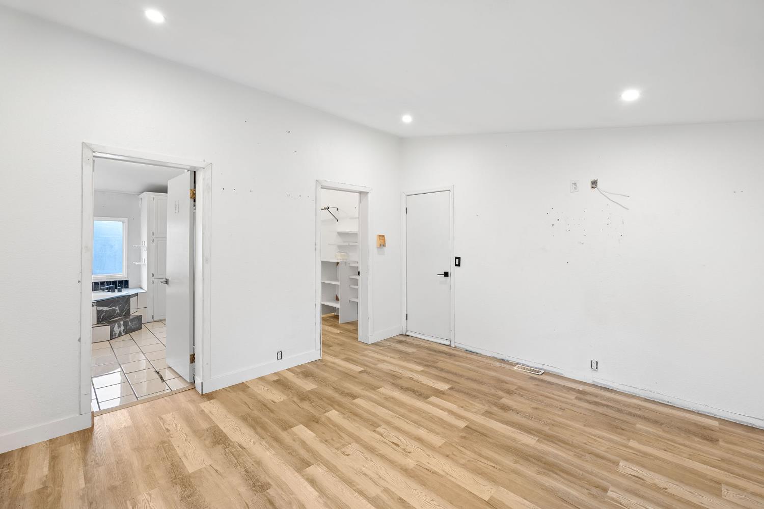 6203 Webster Lane 63