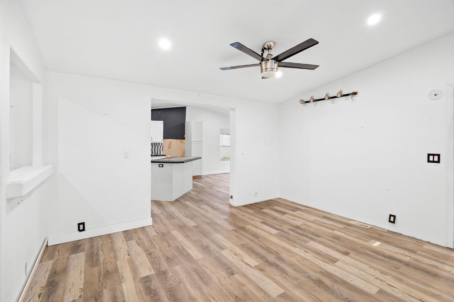 6203 Webster Lane 63