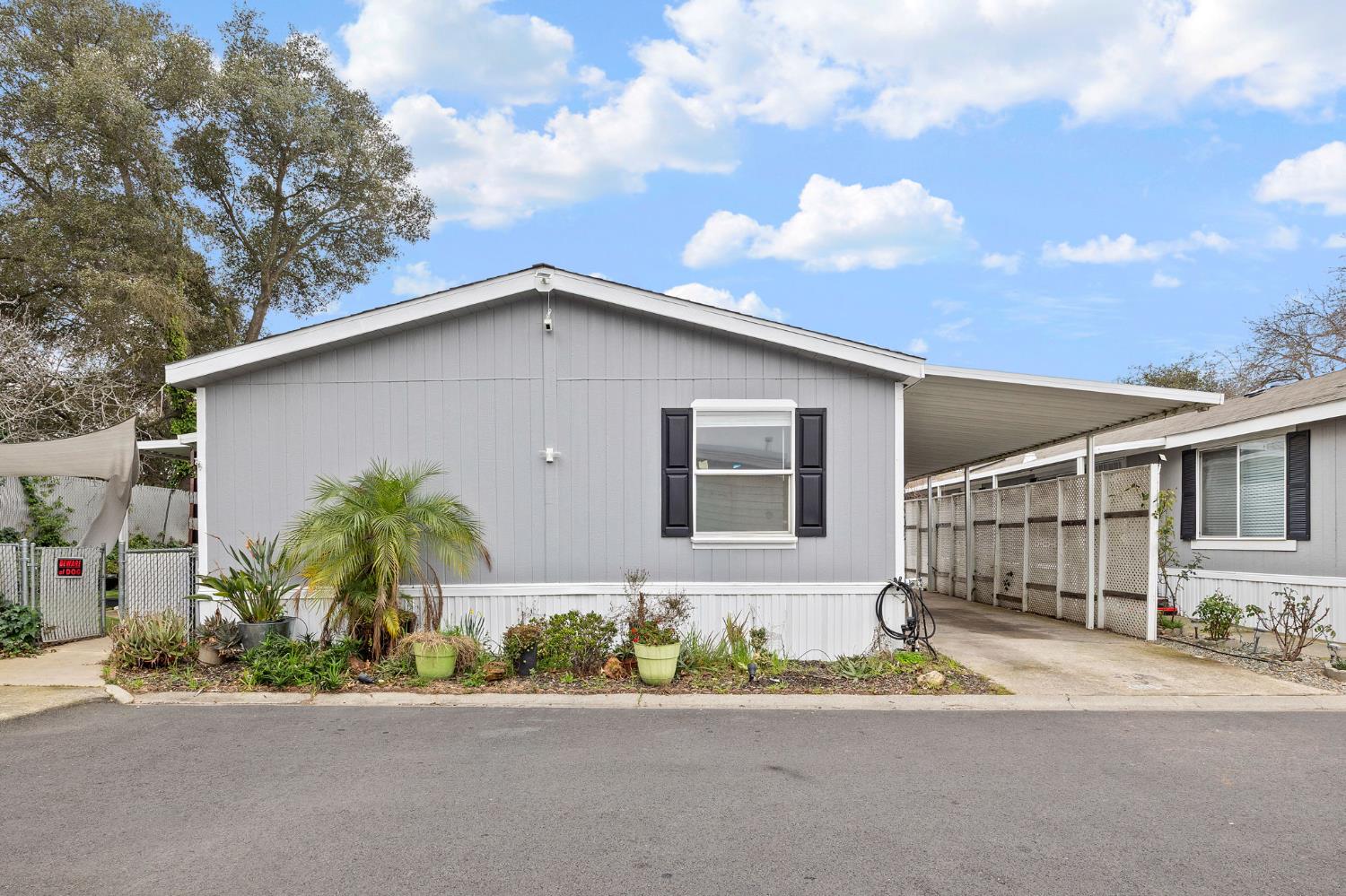 6203 Webster Lane 63