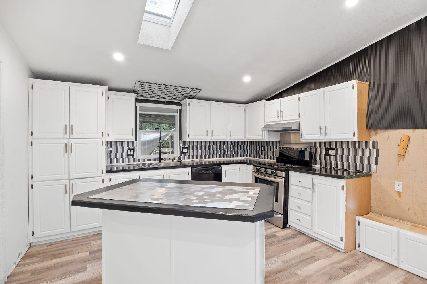 6203 Webster Lane 63