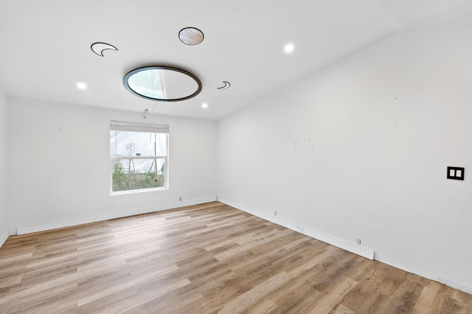 6203 Webster Lane 63