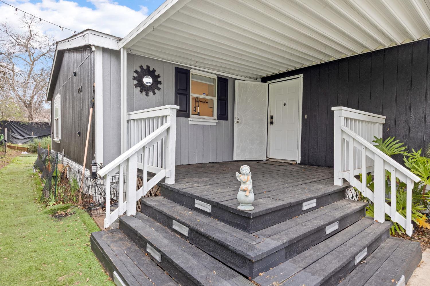 6203 Webster Lane 63