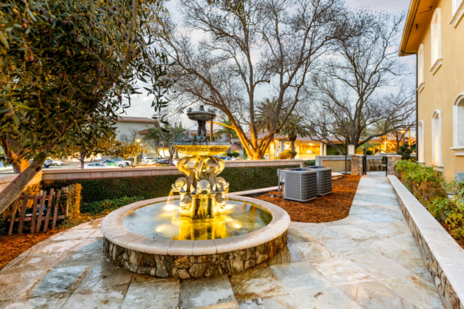 1210 Arden Hills Lane