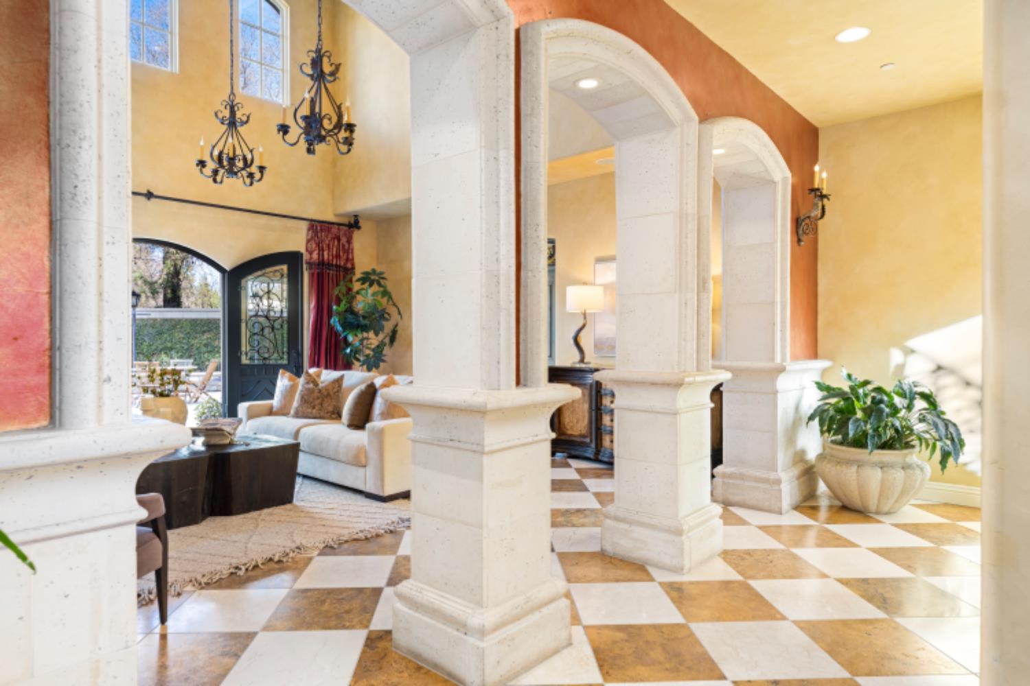 1210 Arden Hills Lane