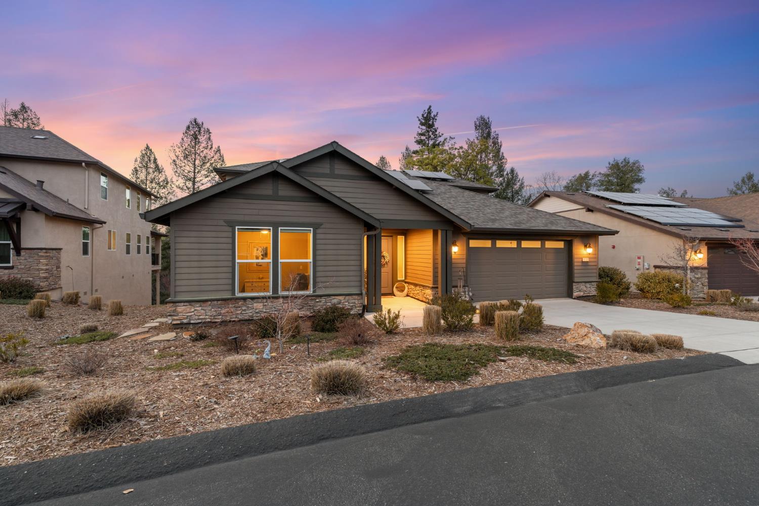 1132 Sierra Oaks Drive