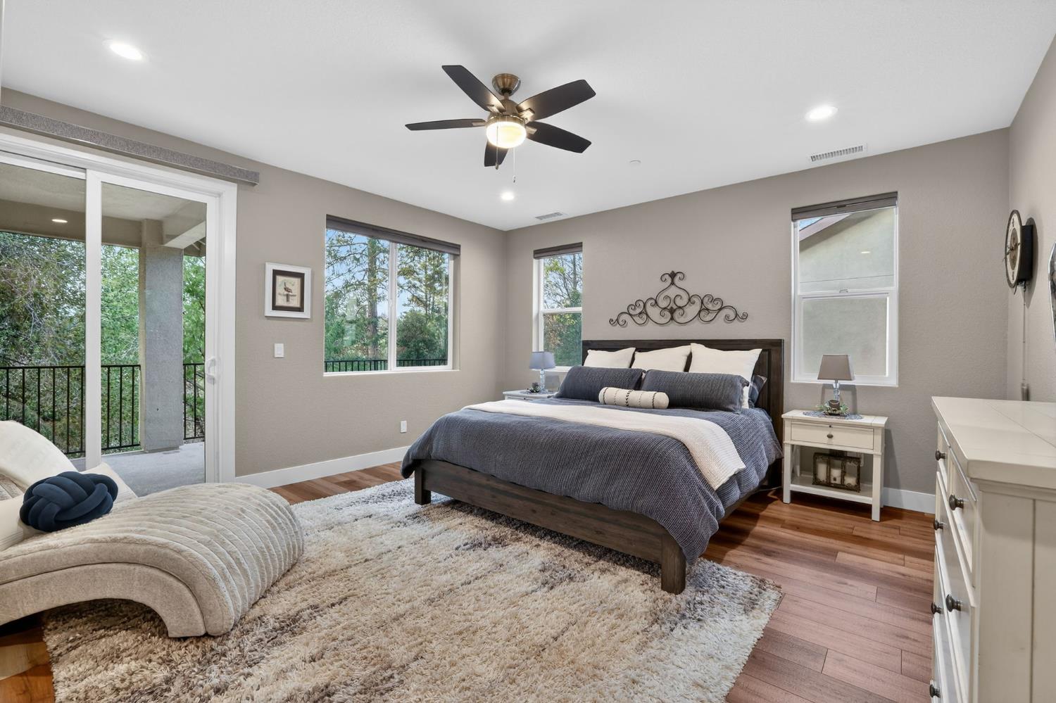 1132 Sierra Oaks Drive