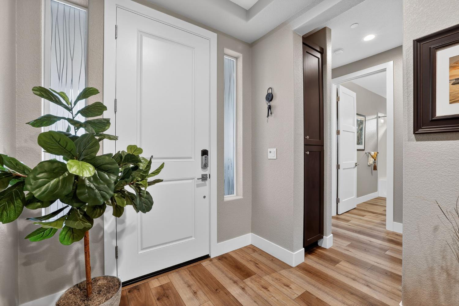 1132 Sierra Oaks Drive