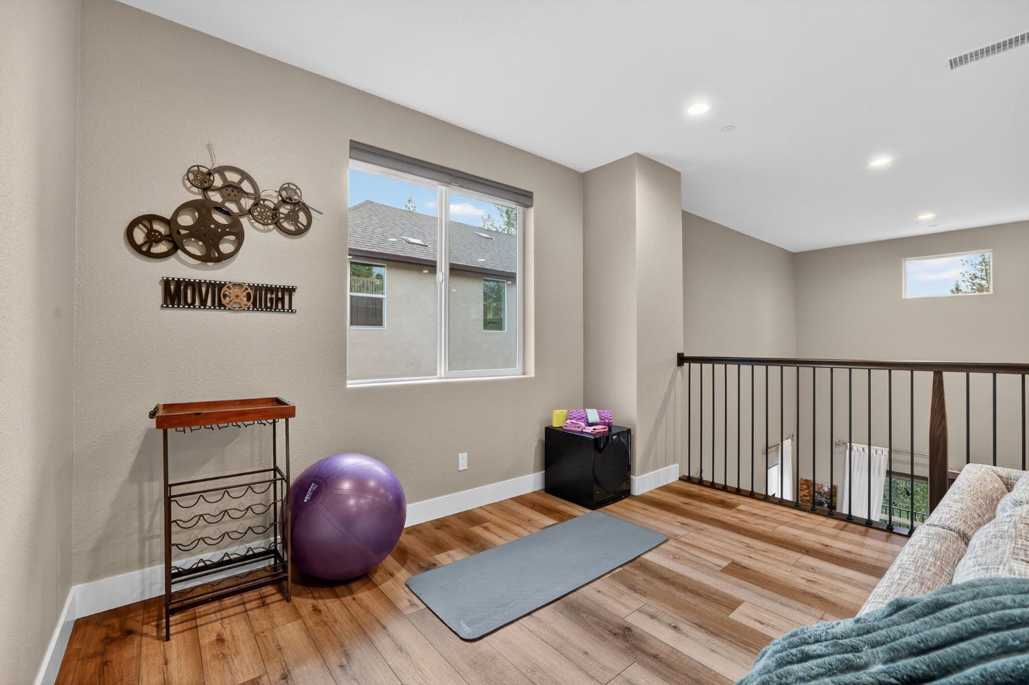 1132 Sierra Oaks Drive