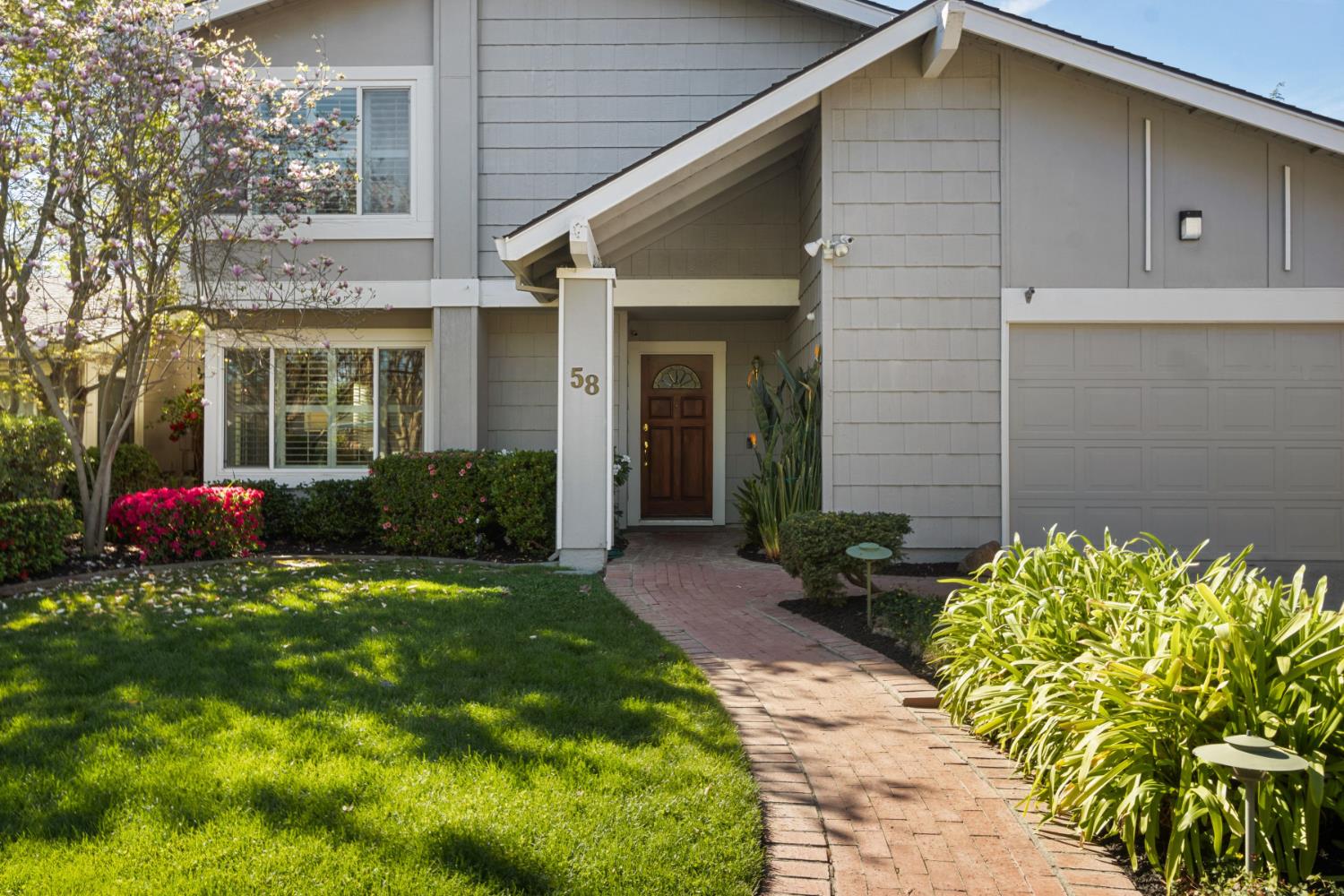 58 Rambleoak Circle