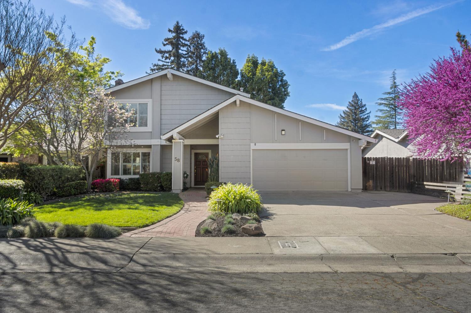 58 Rambleoak Circle
