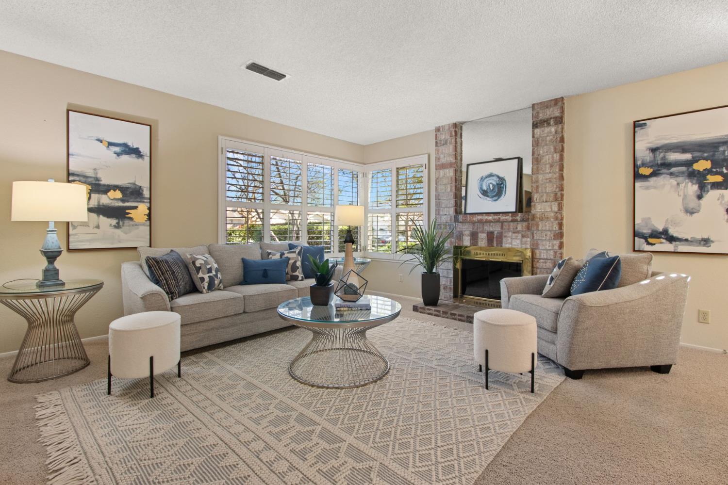 58 Rambleoak Circle