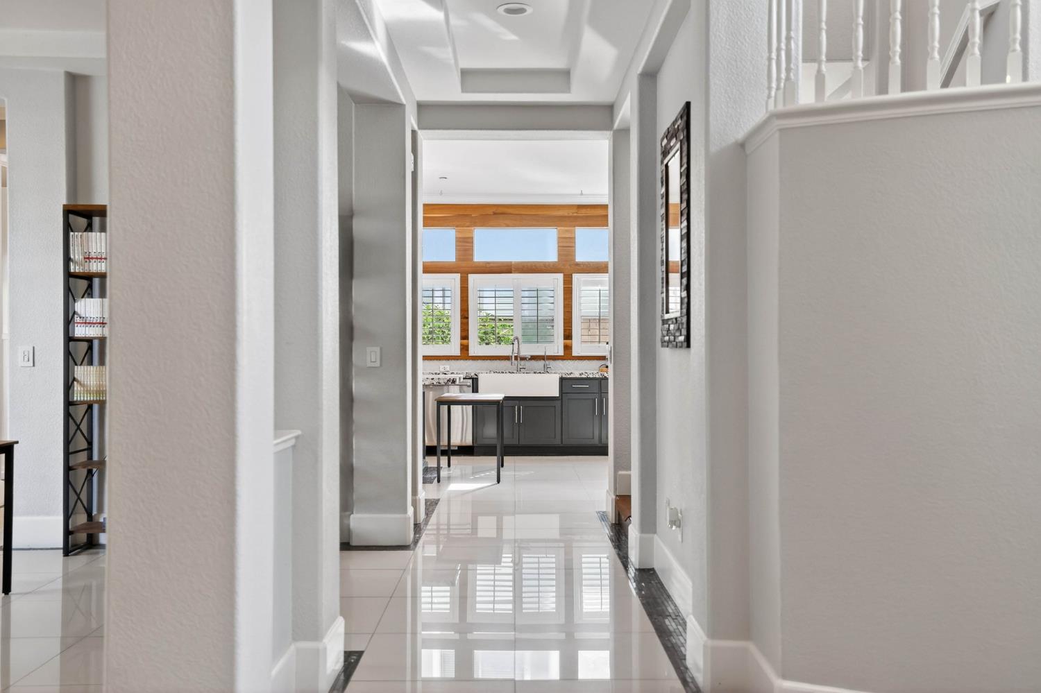 865 Wedgewood Court